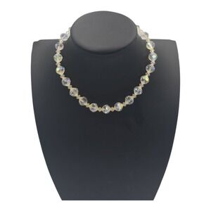 Vinrage 1960s-1970s Beaded‎ Necklace